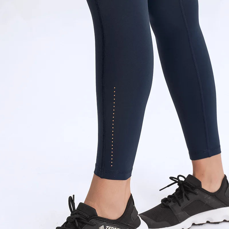 2025 New Yoga Pants, High Quality Women's Sports Bottom Pants with Side Pockets, and Gym Exercise Jogging Crop Pants