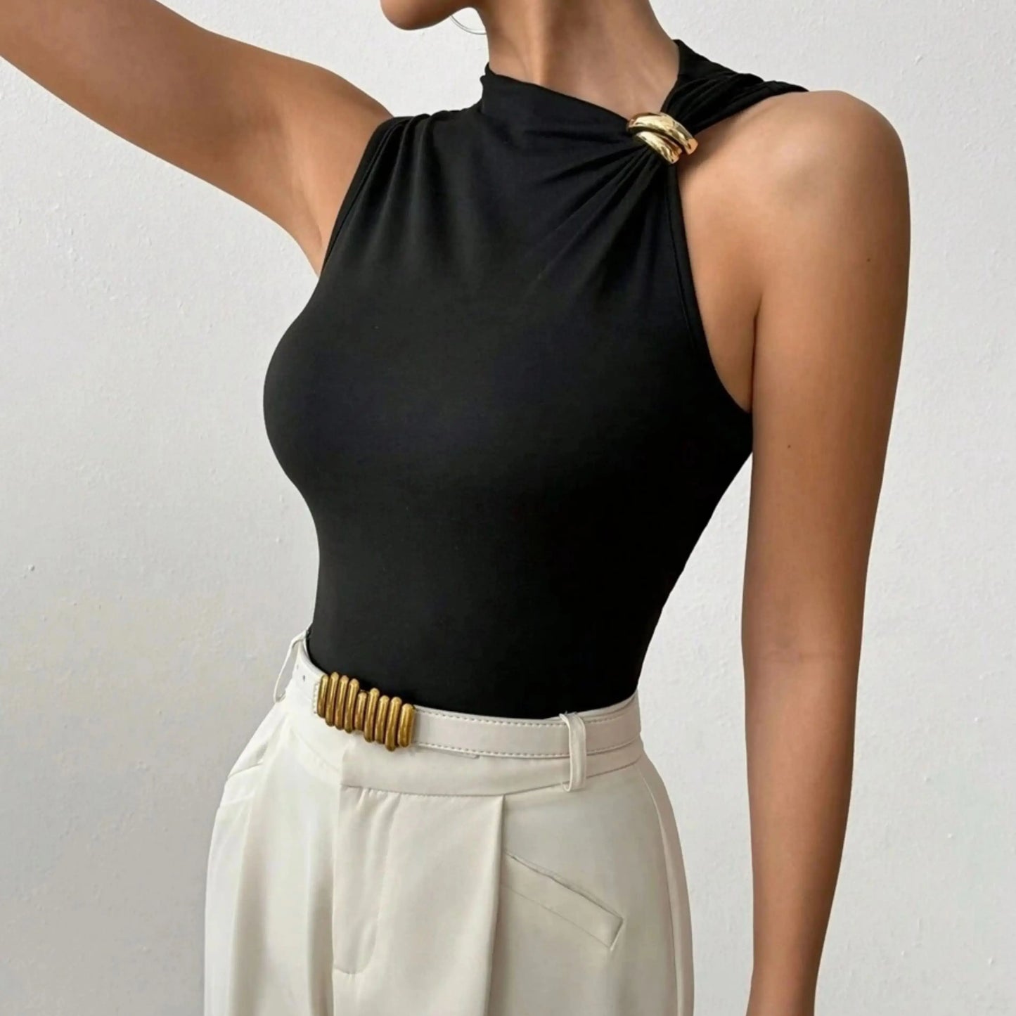 Ladies Fashion Commute Black Knitted Vest Top with Metal Buckle Decorated Pleats Simple Slimming Elegant Shirt