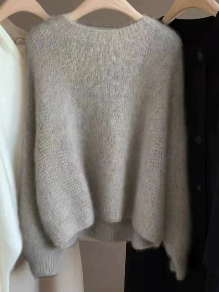 Autumn and Winter New Cashmere Sweater 100% Pure Wool Knitted Pullover for Women, Loose and Lazy Style Round Neck Soft Solid Top