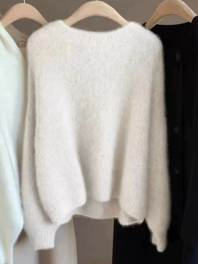 Autumn and Winter New Cashmere Sweater 100% Pure Wool Knitted Pullover for Women, Loose and Lazy Style Round Neck Soft Solid Top