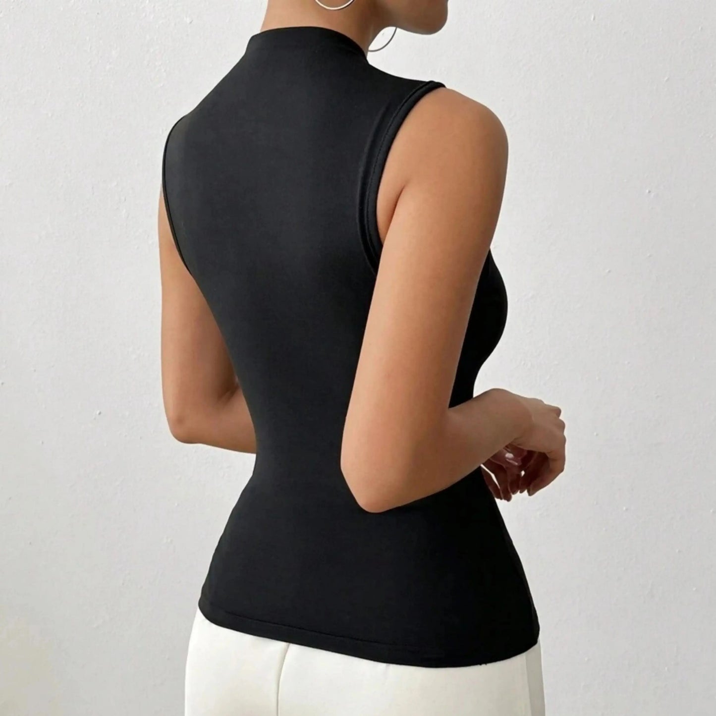 Ladies Fashion Commute Black Knitted Vest Top with Metal Buckle Decorated Pleats Simple Slimming Elegant Shirt