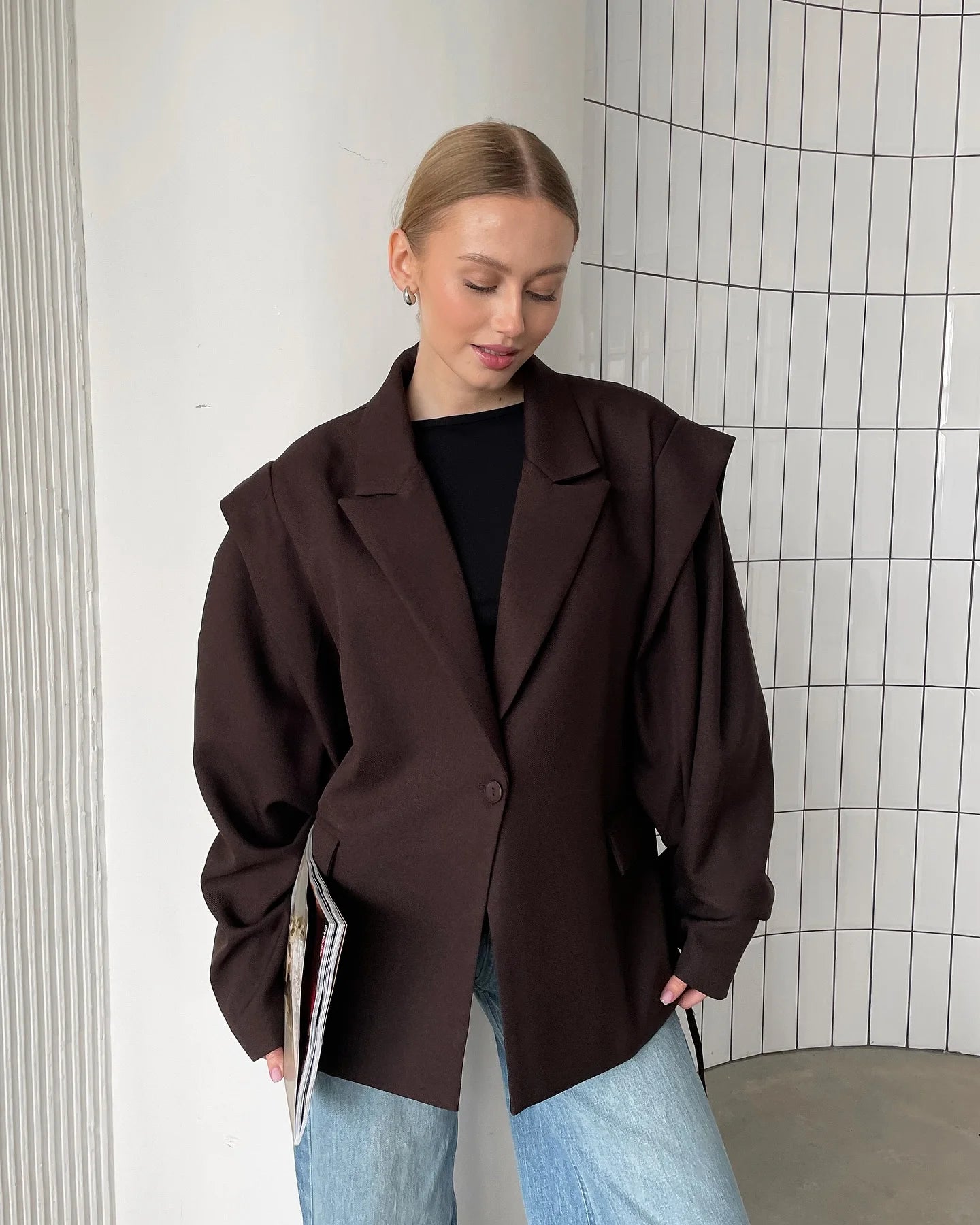Solid Lace Up Lapel Jacket Women Fashion V Neck Long Sleeve Waist Cinching Autumn Short Coat 2025 New Office Lady Chic Outerwear